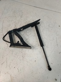 фото thumb №1, Bmw e60 e61 петля капот правый 7008728