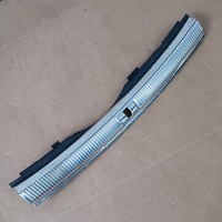 фото thumb №1, Защита ремня зад багажника audi a6 c7 универсал