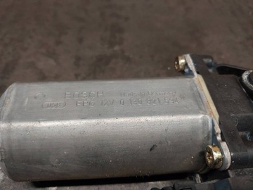 фото thumb №9, Моторчик подъемника стёкла правый перед volkswagen golf iv 9776-101434-203