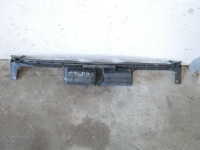 фото thumb №1, Направляющая середина бампера задняя citroen c3 i phii 5d 05-