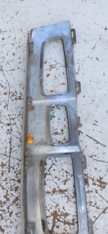 фото thumb №8, Mercedes glc x253 15- хром накладка бампера перед a2538851725