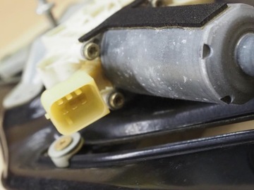 фото thumb №13, Подъемник механизм стекло левый зад mercedes clk w209 a2096700103 европа