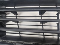 фото thumb №9, Peugeot 308 ii t9 рестайлинг 2017 - решётка средняя бампера перед радар