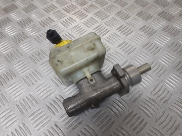 фото thumb №1, Насос тормозная skoda octavia i 1.6 mpi