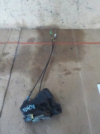 фото thumb №1, Toyota auris 1.3b замок двері лівий перед