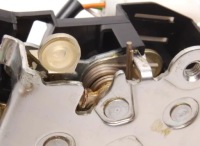 фото thumb №7, Амортизатор замка дверь задних левых bmw 7 e38 51228125671 8125671 oem