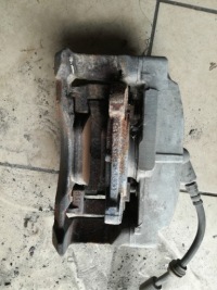 фото thumb №3, Volvo v60 2014r суппорт тормозной правый перед 2,4d