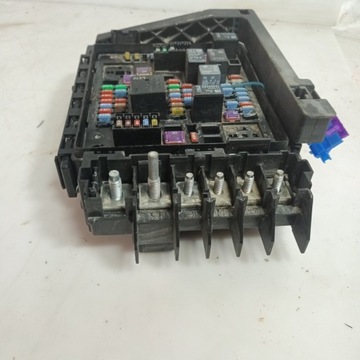 фото thumb №11, Chevrolet camaro 16- коробка запобіжників 84044723 usa