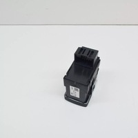 фото thumb №7, Audi q3 8u электромеханический парковочный brake epb switch 8u0927225g6ps
