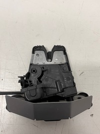 фото thumb №6, Замок крышки багажника volvo v90 s90 31484599