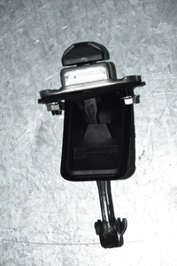 фото thumb №1, Dacia spring обмежувач двері задня