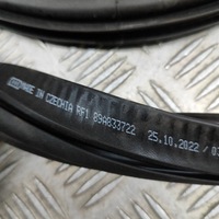 фото thumb №6, Audi q4 sportback e-tron 2022 правая сторона резиновый прокладка дверь задних