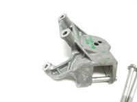 фото thumb №3, Лапи двигуна volvo v40 2.0d d4204t8 31359638