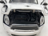 MINI Cooper S Countryman 1:24 Motormax 73353 белый