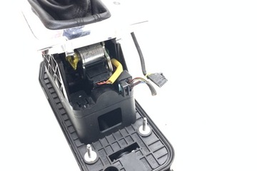 фото thumb №11, Механизм изменения коробки передач vw passat вариант b6 3c5 3c1713025h 2.0l дизель