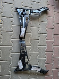 фото thumb №1, Напрямна лівий правий перед mercedes c-klasa w206 nowe