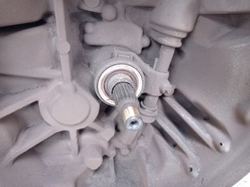 фото thumb №8, Коробка передач коробки передач mazda demio 1.3 63 km b3