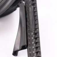 фото thumb №11, Mercedes c118 прокладка крыша накладки крышный левый перед резиновый элемент a1186730500