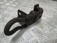 фото thumb №1, Ушко буксировочный кронштейн крепление перед dacia renault duster i