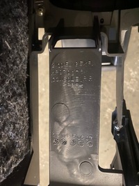 фото thumb №10, Подлокотник туннель средний mitsubishi outlander i lift 2.4 mivec 4g69