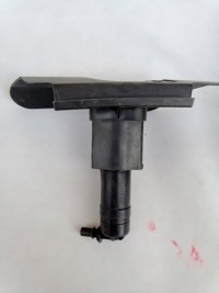 фото thumb №1, Омыватель ксенон лампы правый vw touran i