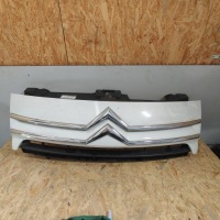 фото thumb №1, Решётка радиатора решётка радиатора перед citroen jumpy ii 1497645077