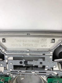 фото thumb №10, Vw golf v лампа панель подсветка интерьера кабины 1k0947105t