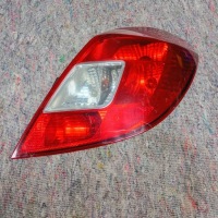 Купить Opel corsa d рестайлинг  hb 5d лампа правый задний  задняя 13269051 европа, фото thumb