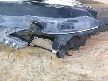 фото thumb №9, Espace v рестайлінг лампа лівий перед 260601628r matrix