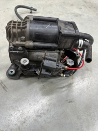 Компресор помпа підвіска bmw g31 idealna оригінал 6886721 рестайлінг в Україні, фото thumb