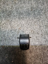 фото thumb №1, Гачок шторка renault laguna 2