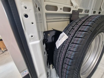фото thumb №6, Крепление держатель колёса запасного iveco daily зажим