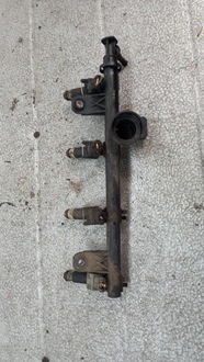 фото thumb №1, Молдинг упорскування renault thalia 03r 1.4b