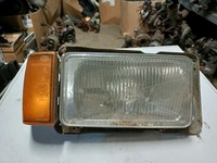 фото thumb №1, Лампа перед права vw jetta a1