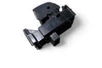 фото thumb №8, Кнопка управление окон задних правых дверь toyota 193335 2021