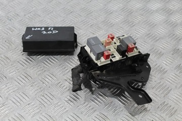 фото thumb №1, Коробка запобіжників jeep grand cherokee wk2