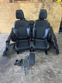 фото thumb №1, Сидіння сидіння заднє сидіння обшивки renault megane iv hb комплект