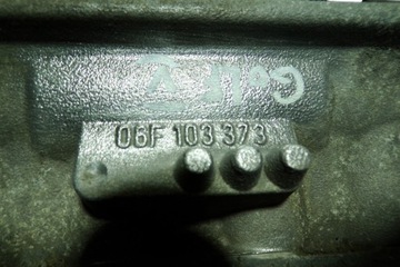 фото thumb №6, Головка двигуна vw golf v 1k1 06f103373 2.0l бензин 147kw 2005
