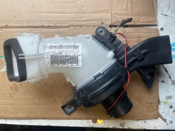 фото thumb №1, Повітродувка повітропровід права 9650872480 c4 picasso i