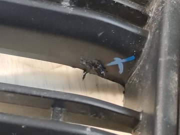 фото thumb №11, Mitsubishi 200 vi 6 18- решітка середня бампера 6402a515