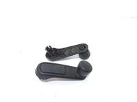 фото thumb №1, Citroen xsara picasso ручка стеклоподъемника ручка стекло задняя