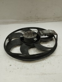 Bmw e87 вентилятор радиатора 75617119 1137328144 с Разборки, фото thumb