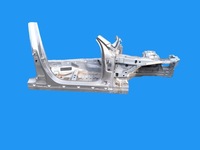 фото thumb №1, Mercedes w206 859 лонжерон права чверть блок двигуна середній / оригінал