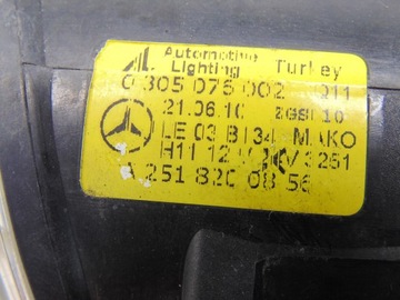 фото thumb №16, Галоген лівий перед злегка пошкоджений. mercedes c клас