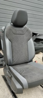 фото thumb №9, Сидіння диван volkswagen id.4 vw id4 шкіра алькантара jak нове ! 2023