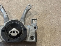 фото thumb №10, Подушка коробки передач bmw 7 g11 g12 6862576