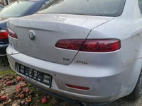 фото thumb №1, Крышка багажника багажника задняя alfa romeo 159 серебристая