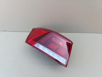 фото thumb №1, Vw passat b8 лампа левая зад led левый универсал 3g9945095f идеальная