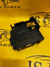 фото thumb №2, Распределитель тока предохранители lr discovery v l550