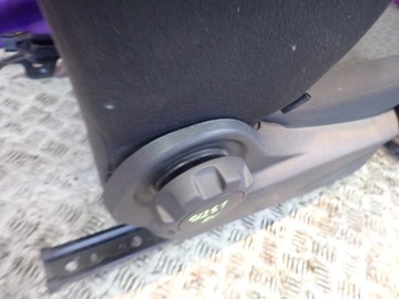 фото thumb №8, Opel corsa e 14- сидіння перед передні лівий водія праві пасажира eu